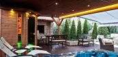 Wellness garden with whirlpool Wellness garden with whirlpool